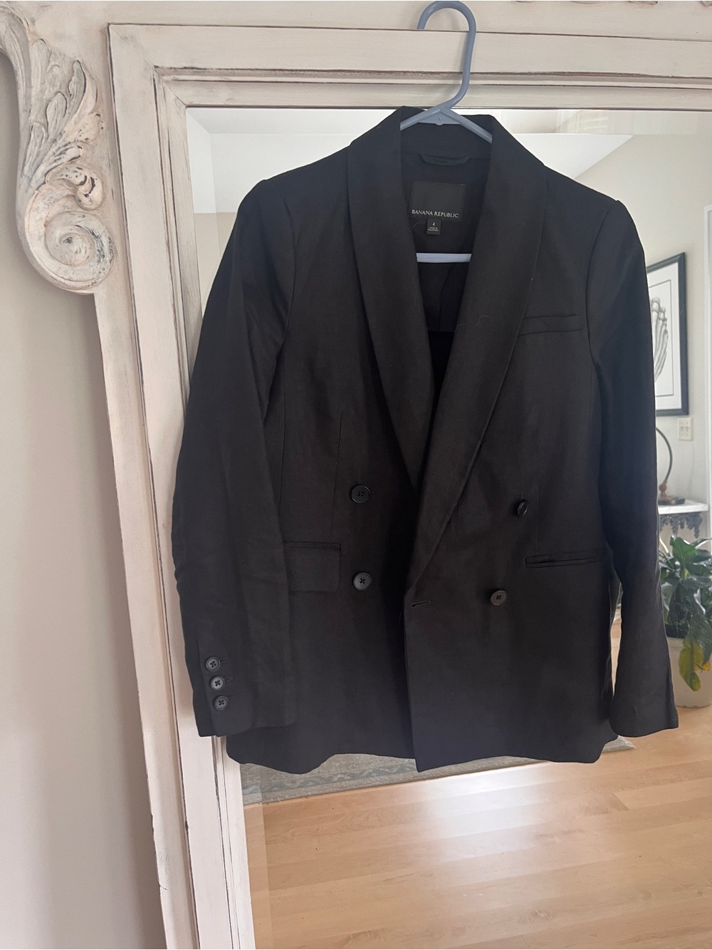 Banana Republic double breasted linen blazer - Picture 4 of 5